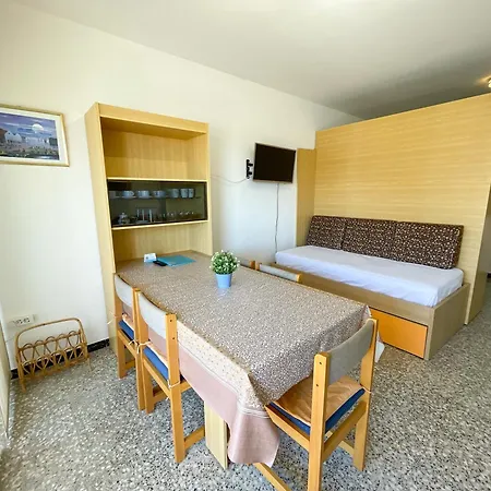 Apartment Voramar 3000